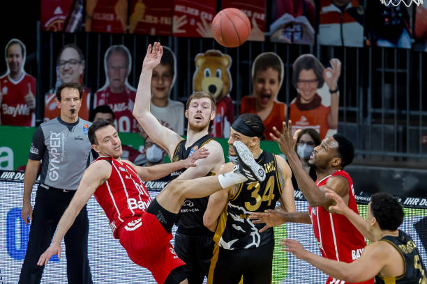 直是备受关 直是备受关