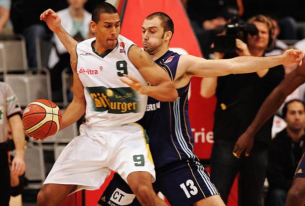 灵活的换人 灵活的换人